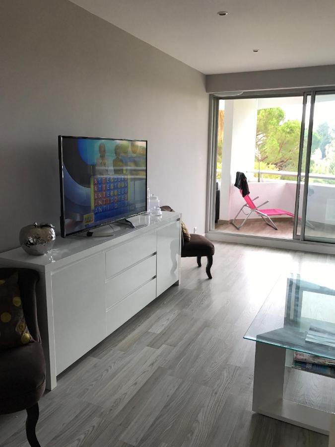 Tres Beau T2 Dans Parc Montfleury ,Proche Centre ,Au Calme 44 Bd Montfleury Lägenhet Cannes Exteriör bild