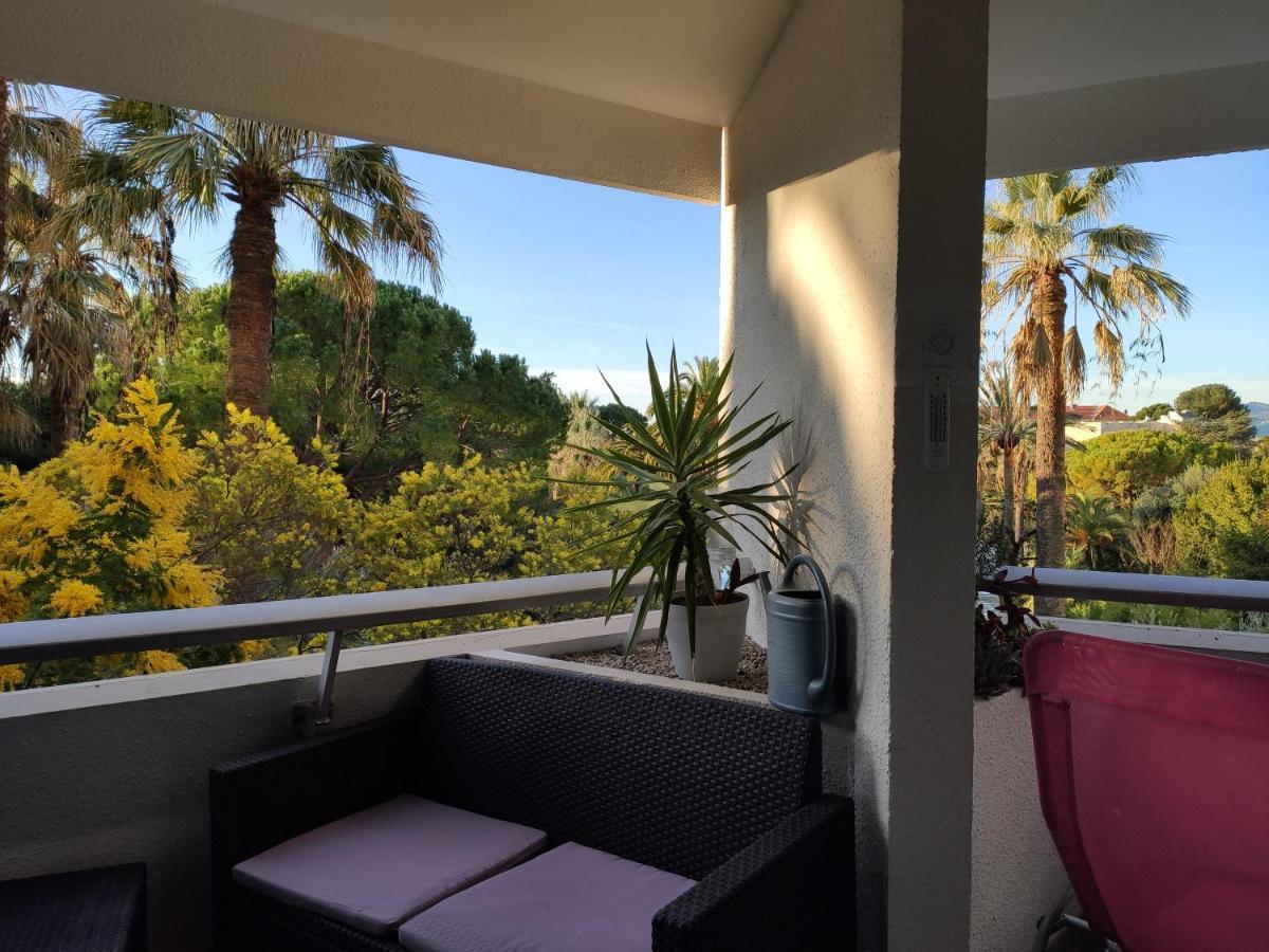 Tres Beau T2 Dans Parc Montfleury ,Proche Centre ,Au Calme 44 Bd Montfleury Lägenhet Cannes Exteriör bild