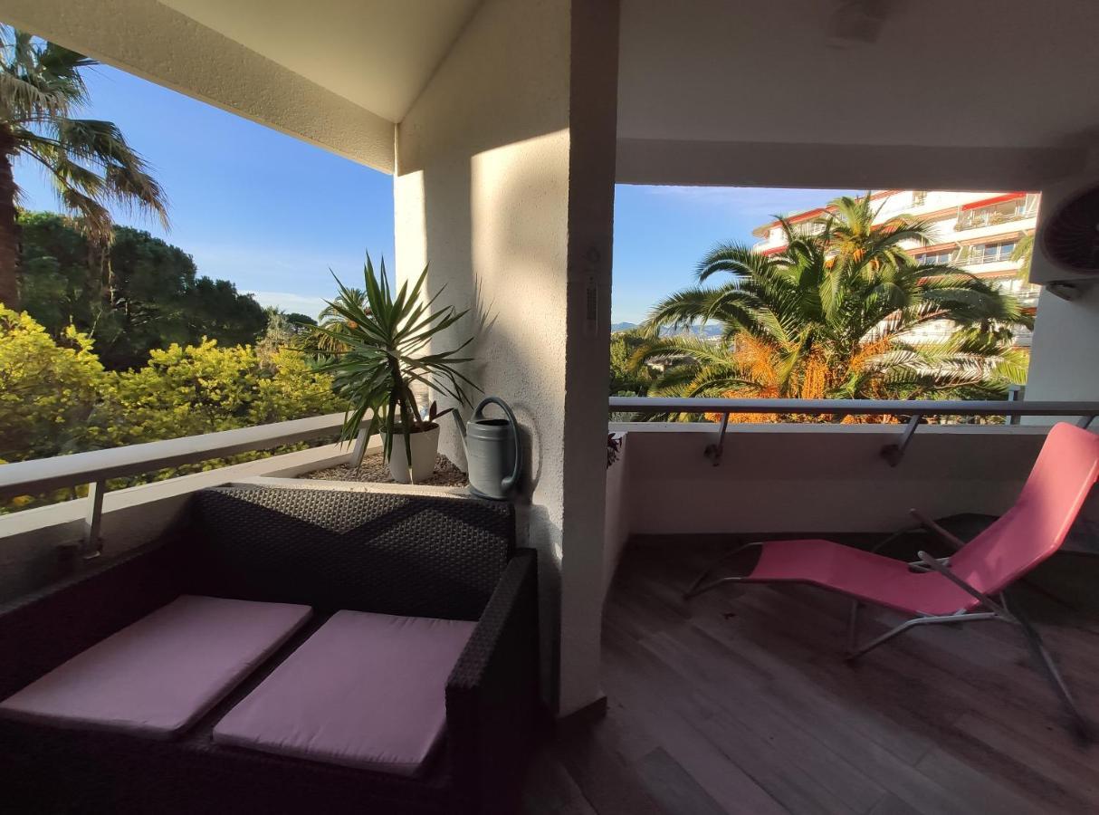Tres Beau T2 Dans Parc Montfleury ,Proche Centre ,Au Calme 44 Bd Montfleury Lägenhet Cannes Exteriör bild